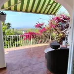Feriehus Casita Bouganvilla Roses