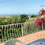 Feriehus Casita Bouganvilla *