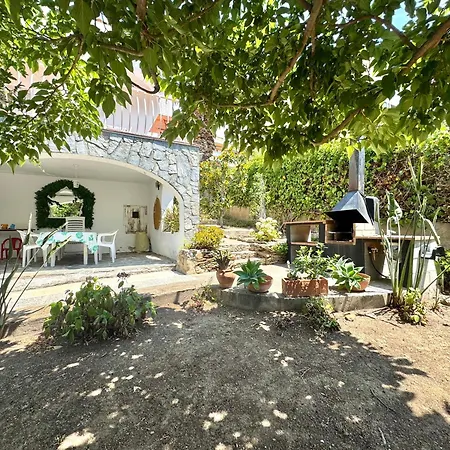 Casita Bouganvilla * Roses